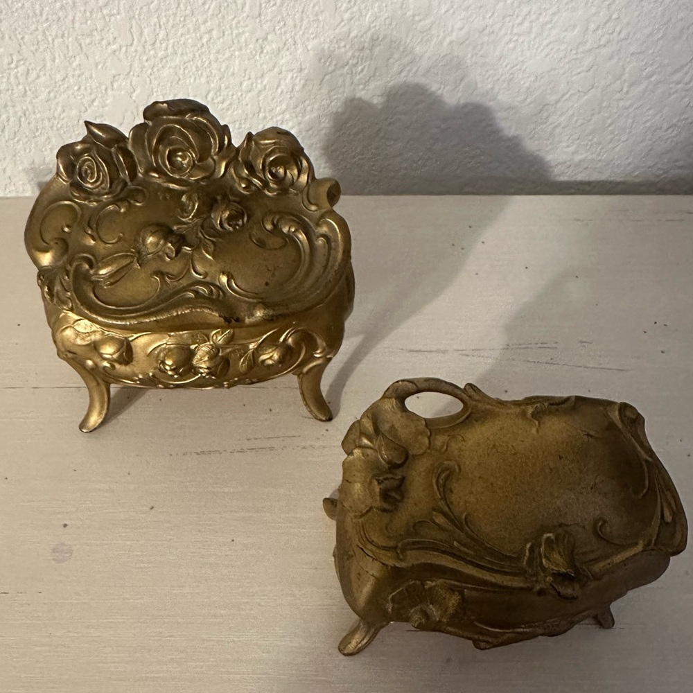 2 Antique Jennings Brothers Footed Jewelry Casket/Boxes  Gold Tone Marked #1126